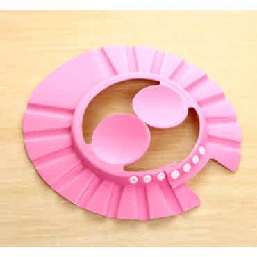 Bebek Banyo Şapkası Düğmeli Kulaklıklı Pembe