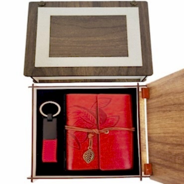 Özel Ahşap Kutulu Kiremit Rengi Deri Defter ve Anahtarlık Set
