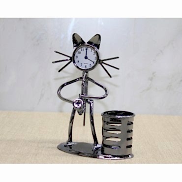 Metal Saksafon Çalan Müzisyen Kedi Saat Ve Kalemlik 